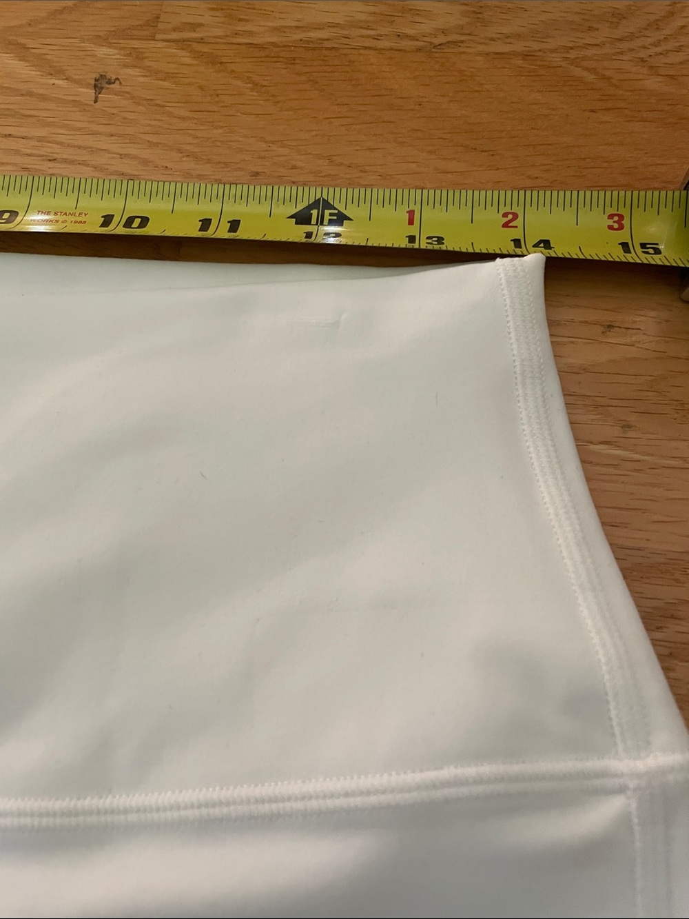 lululemon athletica White Shorts - Picture 3 of 7